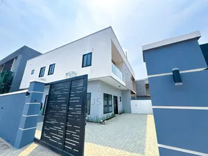 3bdrm House in Adenta, SSNIT Flats for sale