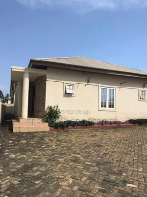 3bdrm House in K-Boat, Dome for sale