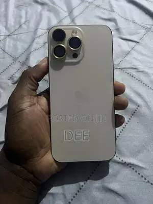 Apple iPhone 16 Pro Max 1 TB Gold