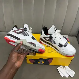Benjamin’S Sneakers