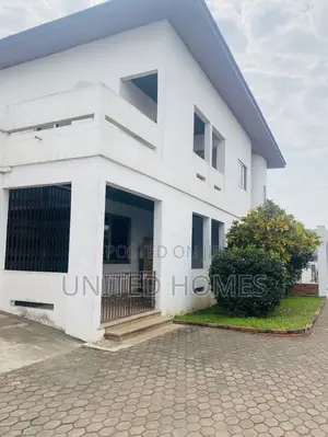 7bdrm House in Achimota for sale