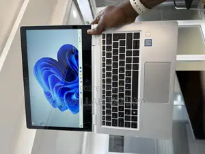 Laptop HP EliteBook 1030 8GB Intel Core i5 SSD 256GB