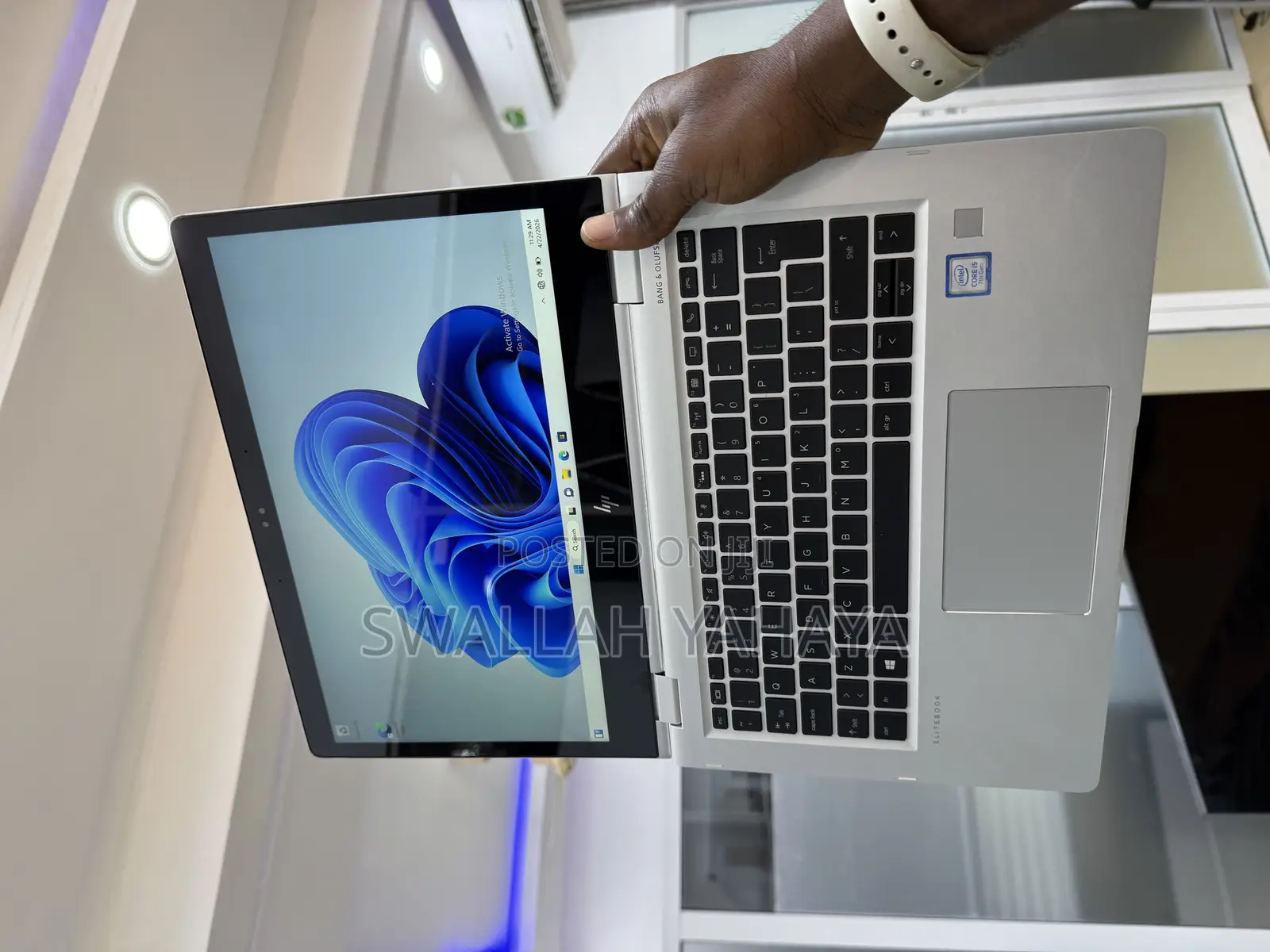 Laptop HP EliteBook 1030 8GB Intel Core i5 SSD 256GB
