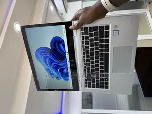 Laptop HP EliteBook 1030 8GB Intel Core i5 SSD 256GB