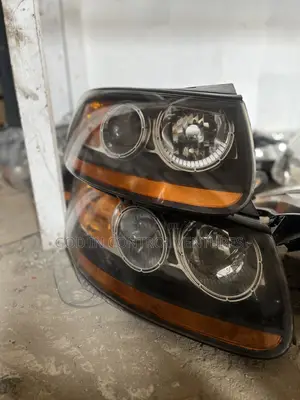 Hyundai Santa Fe 2008 Headlight
