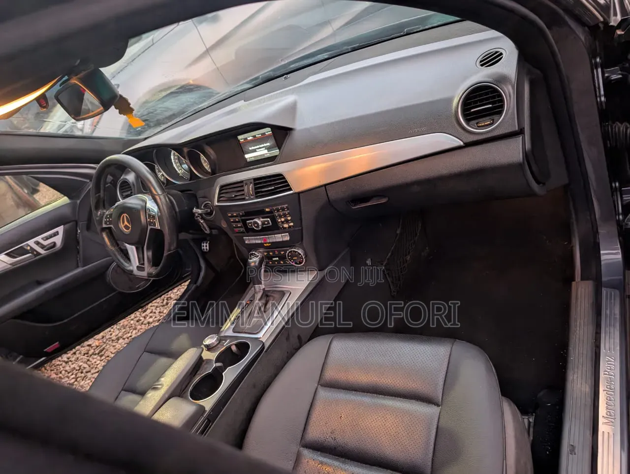 Mercedes-Benz C300 2016 Black