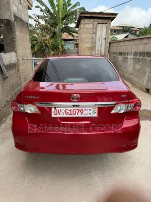 Toyota Corolla 2013 Red