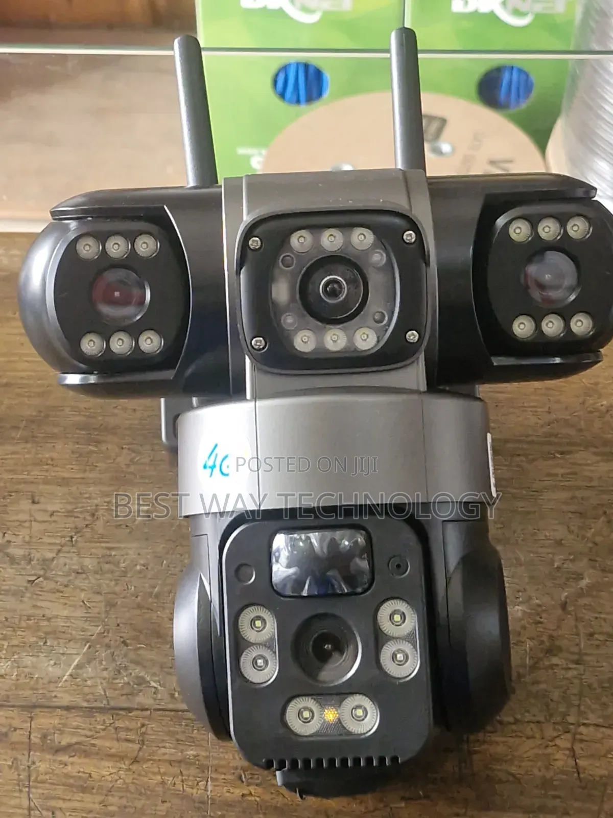 PTZ Solar Camera 4g 3lens V380