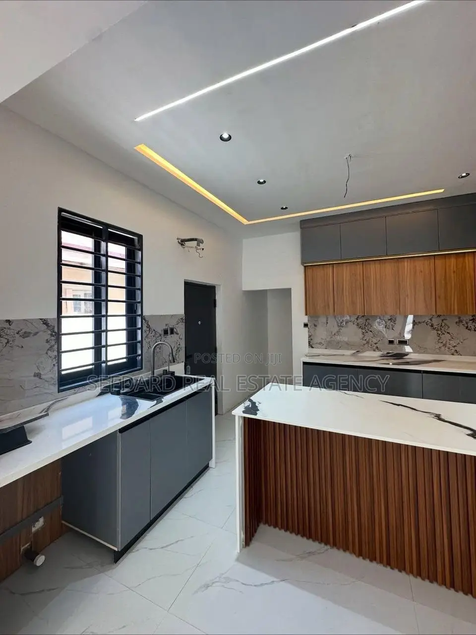 3bdrm House in Sefdard Properties, Lake Side Estate for sale