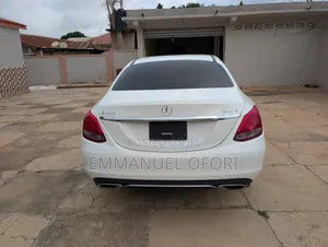 Mercedes-Benz C300 2016 White