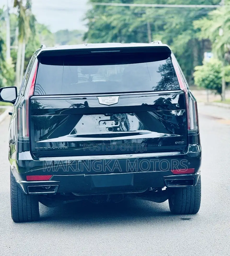 Cadillac Escalade 2022 Black