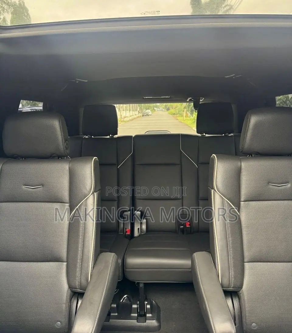 Cadillac Escalade 2022 Black