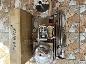 Emergency Eye Wash Station / Eye Wash Unit