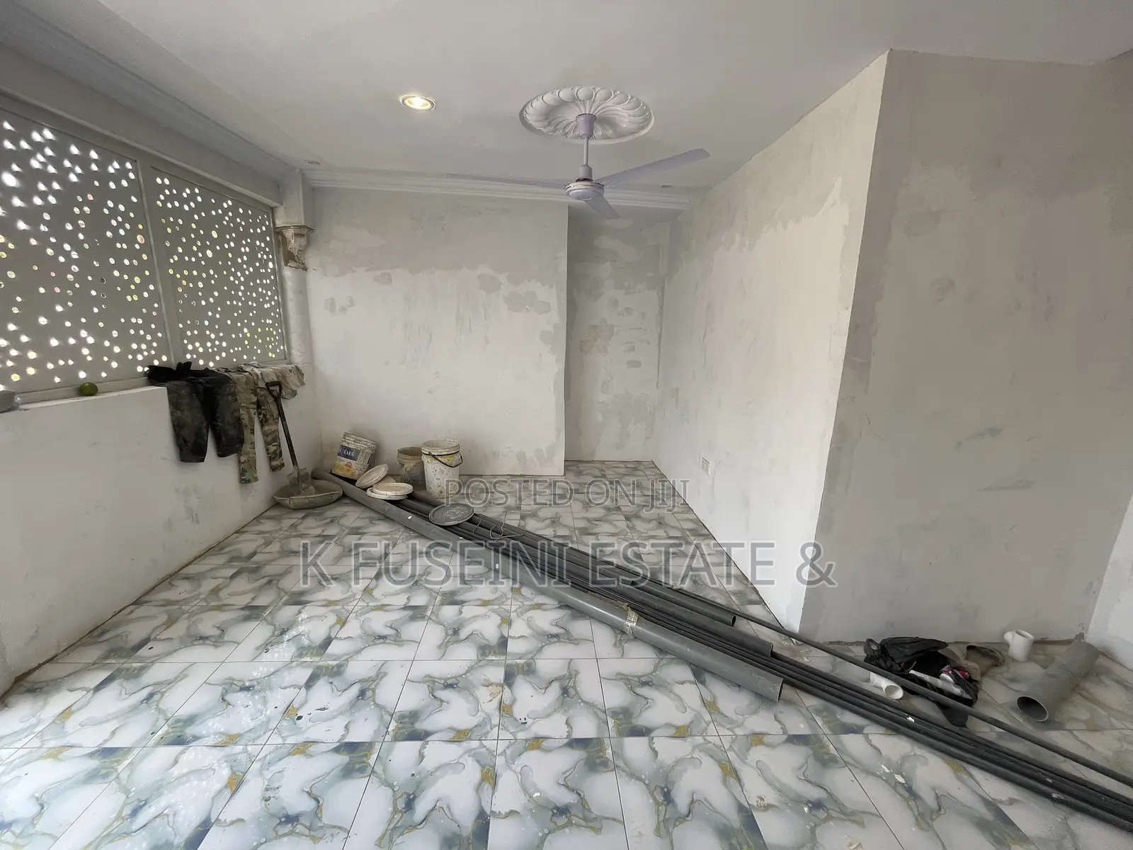 3bdrm House in K Fuseini Estate, Afigya-Kwabre for sale