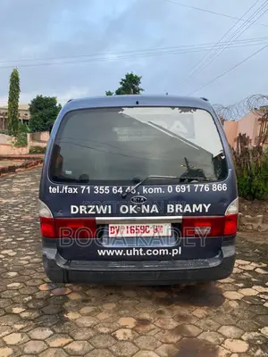 Kia Pregio 2005