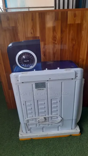 Westpool Semi-Automatic 4kg Washing Machine White
