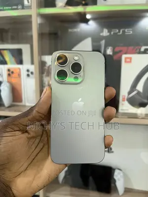 Apple iPhone 15 Pro 128 GB White