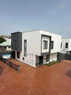 Furnished 3bdrm Townhouse / Terrace in Seekers Realty, Ability for rent