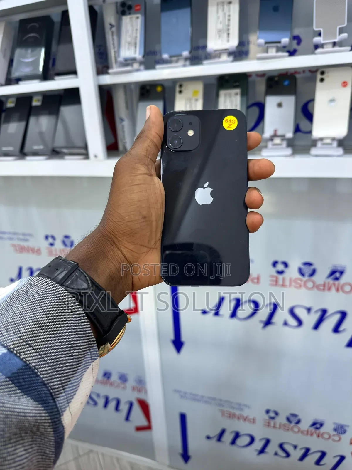 Apple iPhone 12 64 GB Black