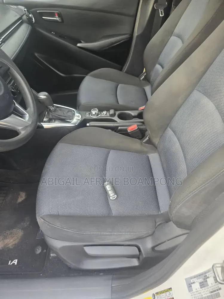 Toyota Yaris 2018 White