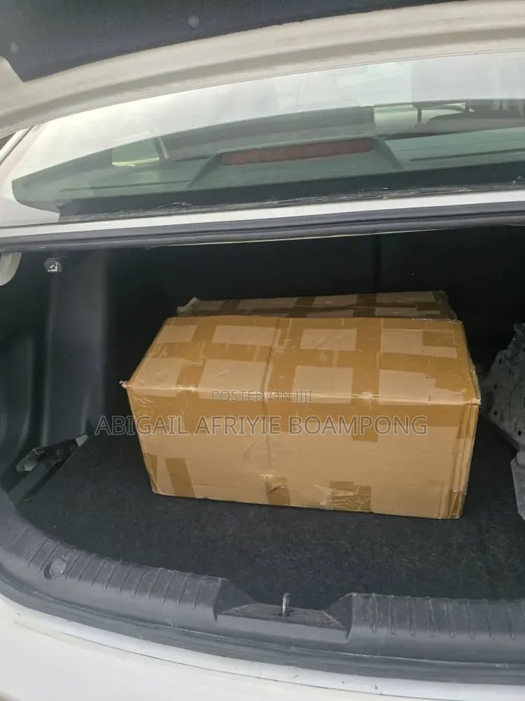 Toyota Yaris 2018 White