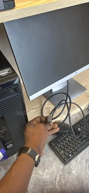 Desktop Computer HP ProDesk 400 G4 8GB Intel Core i5 HDD 500GB