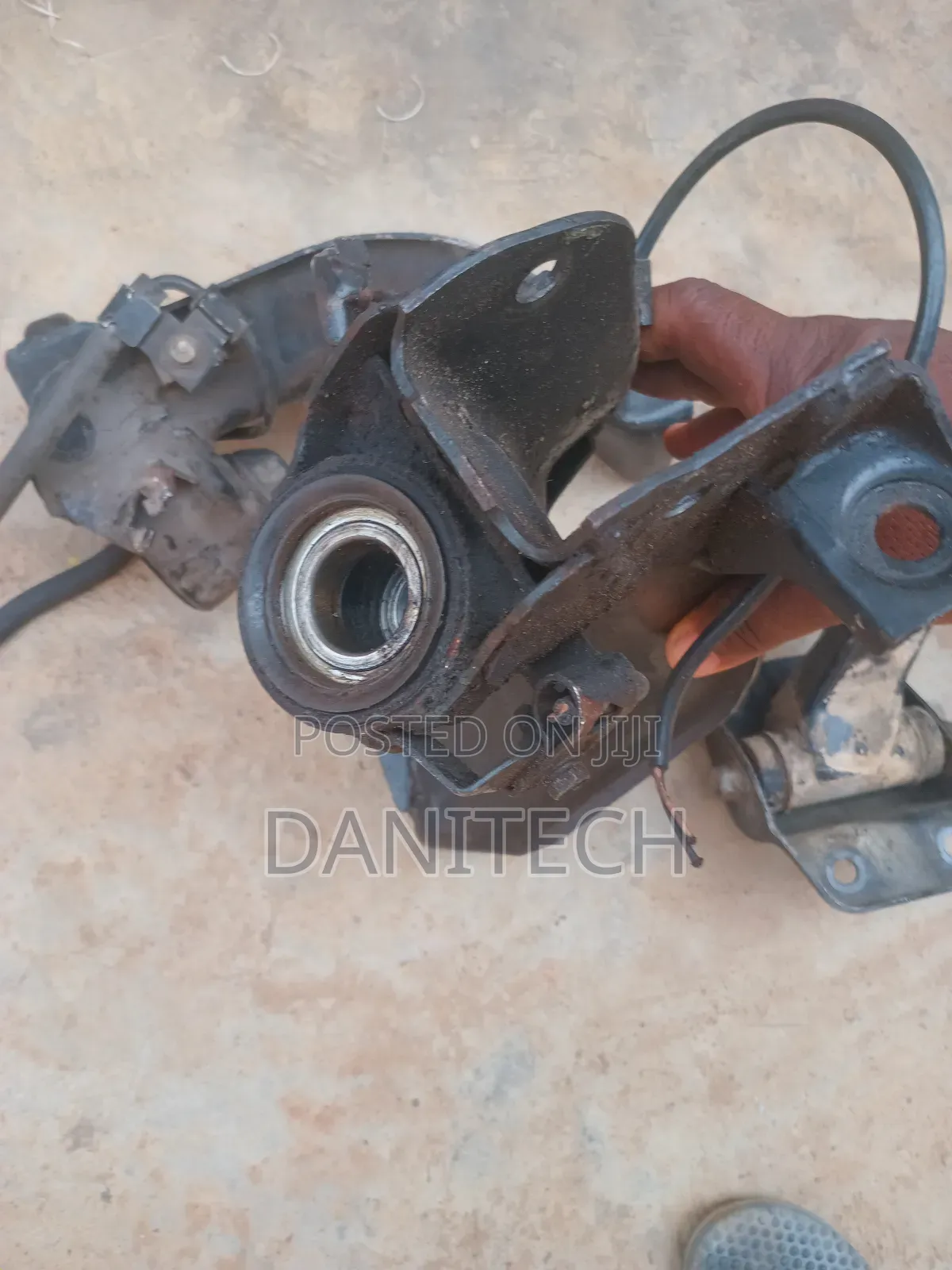 Nissan Primera Upper Arm