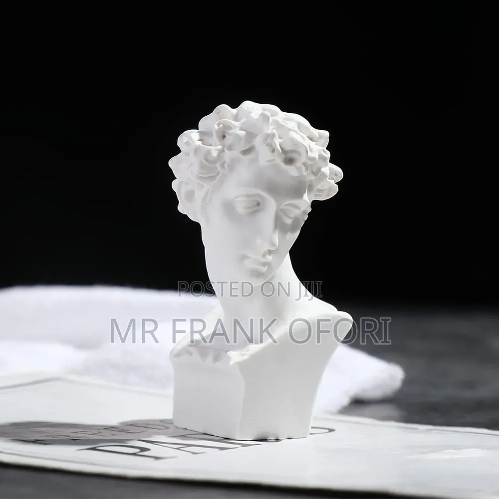 Room And Office Decoration Roman Columns Status