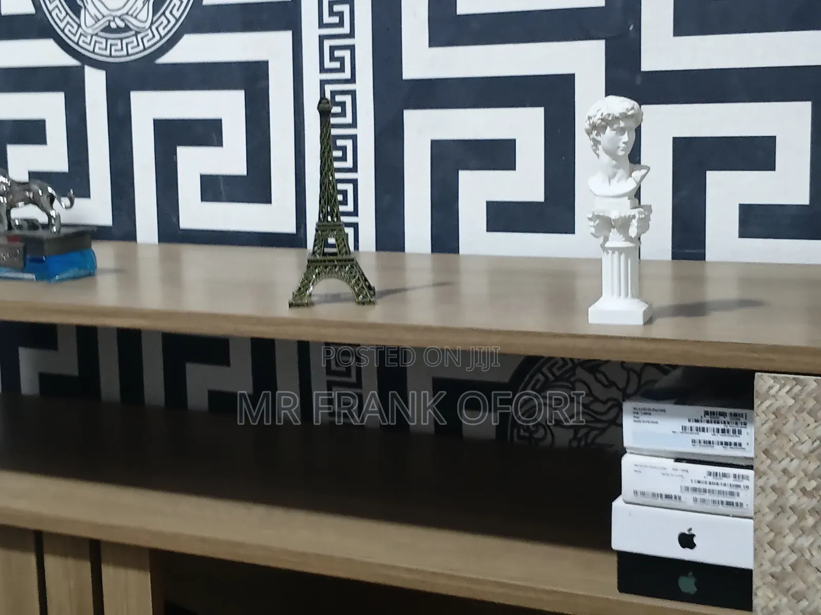Room And Office Decoration Roman Columns Status