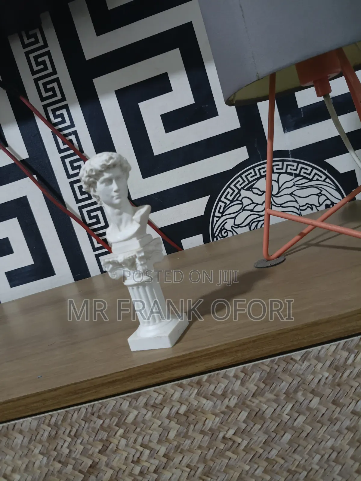 Room And Office Decoration Roman Columns Status