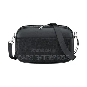 Green Lion Airo Crossbody Bag – Black