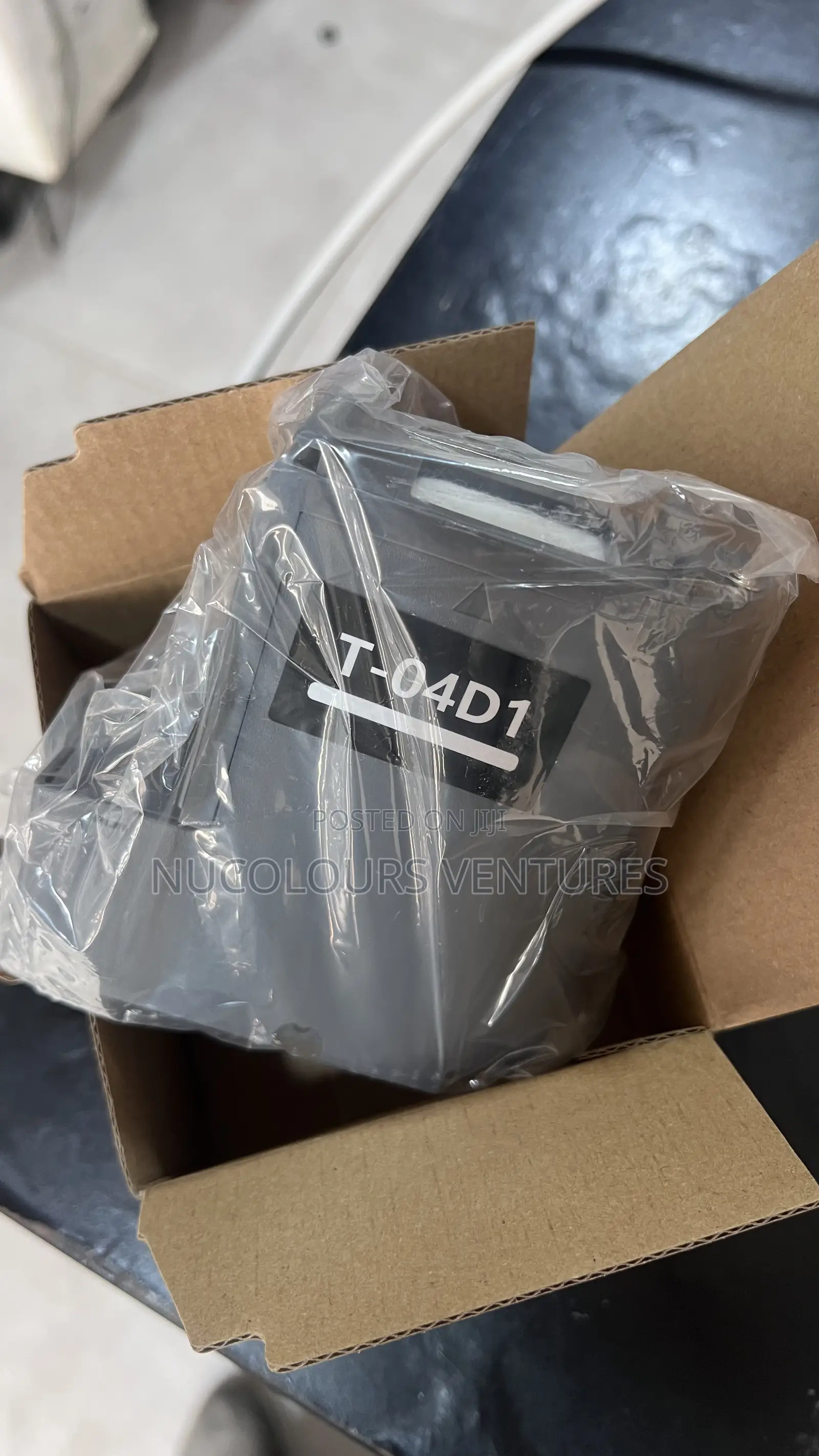 Epson Maintenance. Box T04d1