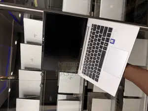 Laptop HP EliteBook 645 G9 8GB AMD Ryzen 5 SSD 256GB