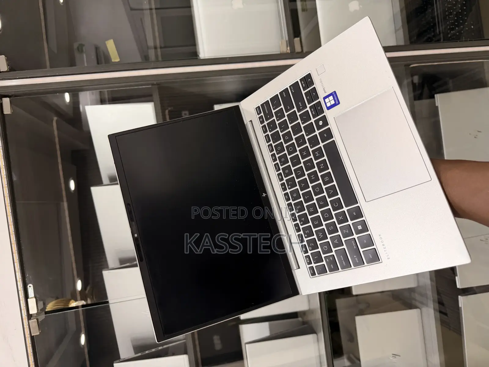 Laptop HP EliteBook 645 G9 8GB AMD Ryzen 5 SSD 256GB