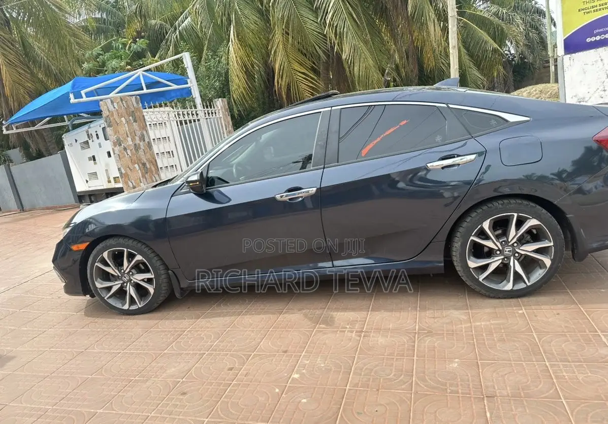 Honda Civic Sport Touring 2021 Silver