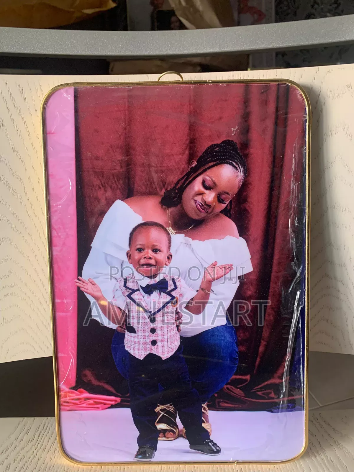 Picture Works/Frames