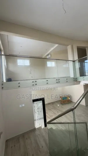 5bdrm House in Ashongman Estate, Pure Water for sale