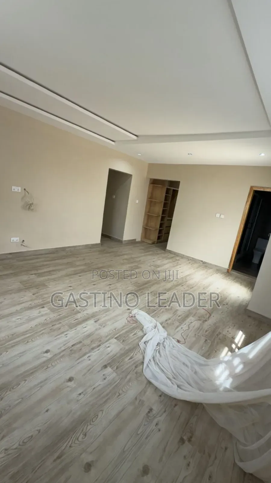 5bdrm House in Ashongman Estate, Pure Water for sale