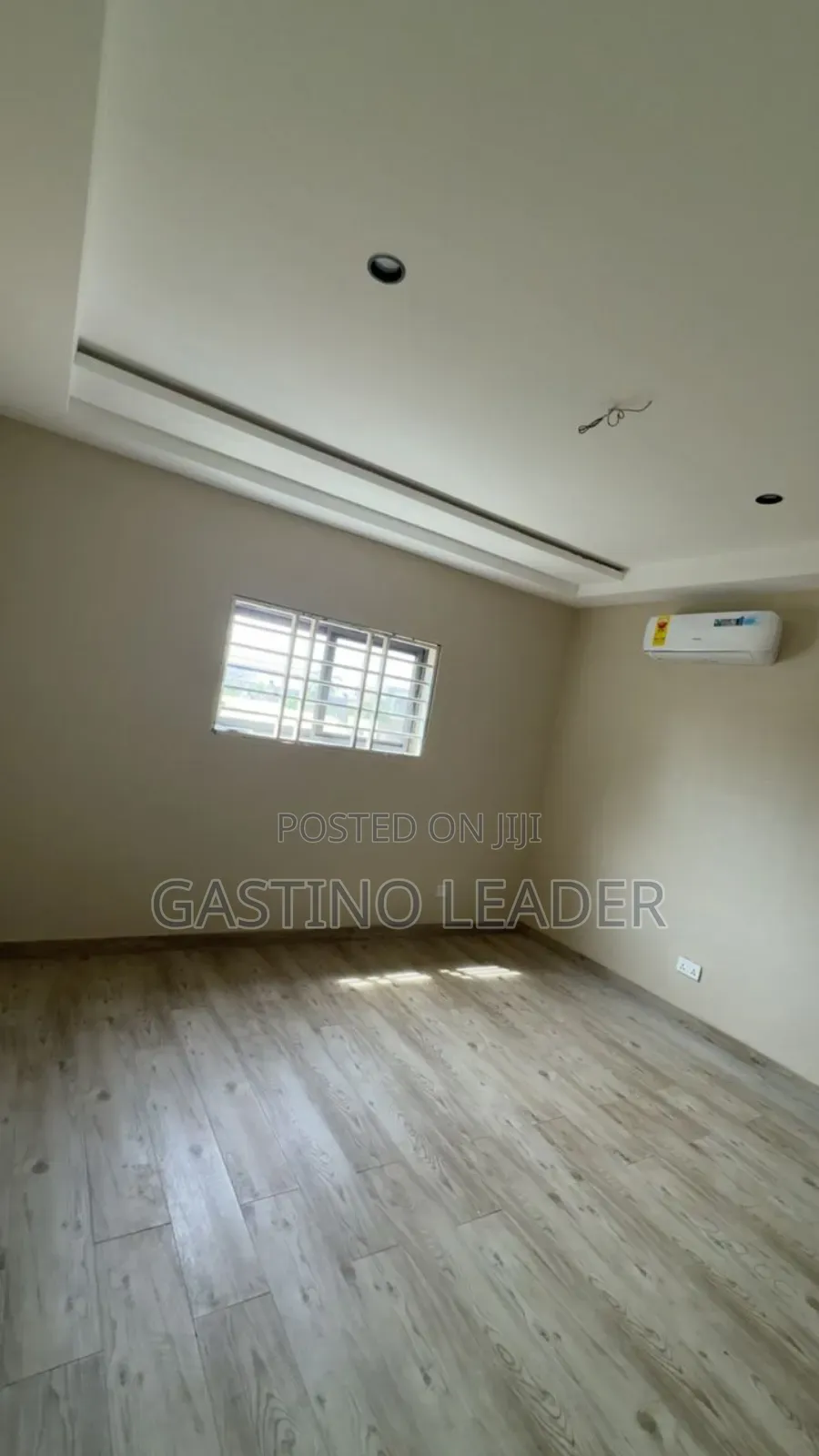 5bdrm House in Ashongman Estate, Pure Water for sale