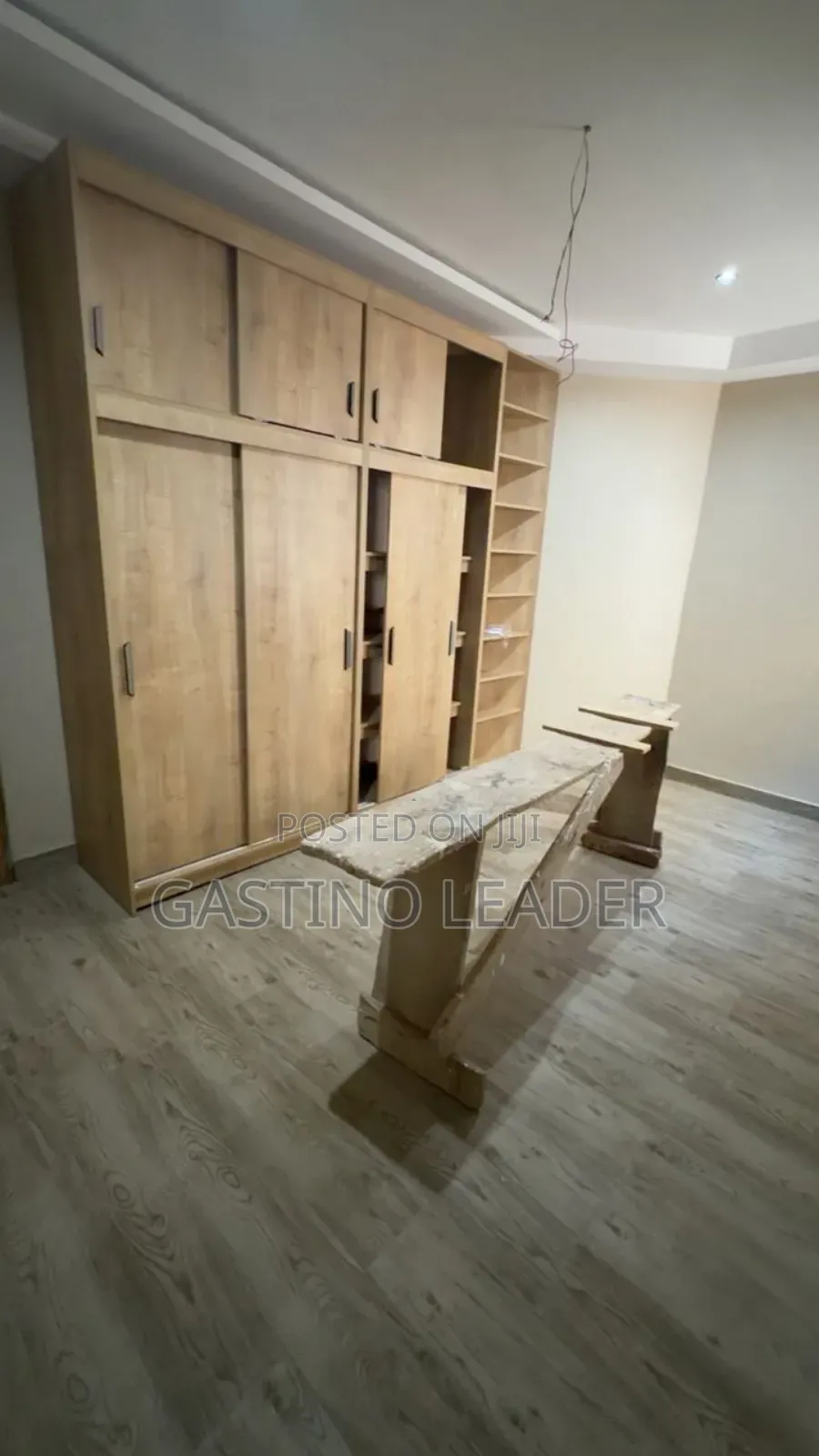 5bdrm House in Ashongman Estate, Pure Water for sale