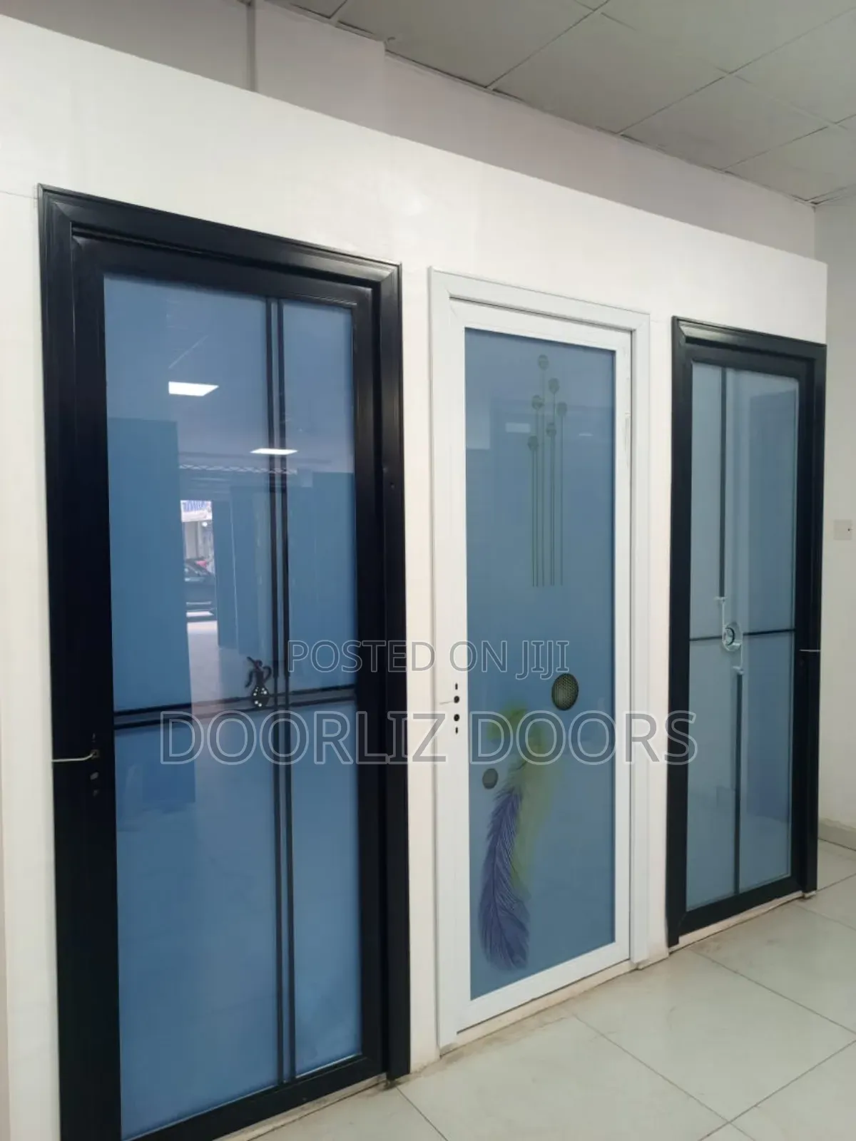 Quality Glass Bathroom Door With Accessories