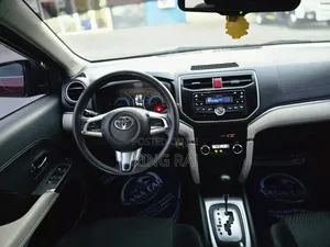 Toyota Rush 1.5 RWD 2019 Red