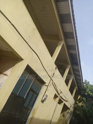 2bdrm Apartment in Adenta, Frafraha for rent