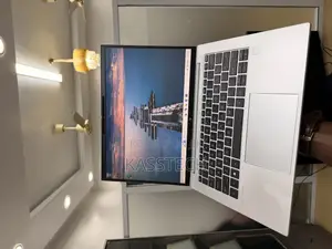Laptop HP EliteBook 640 G11 8GB AMD Ryzen 5 SSD 256GB