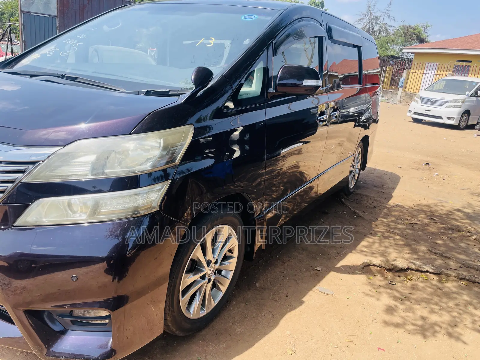 Toyota Alphard 2.4 Petrol FWD 2010 Burgundy