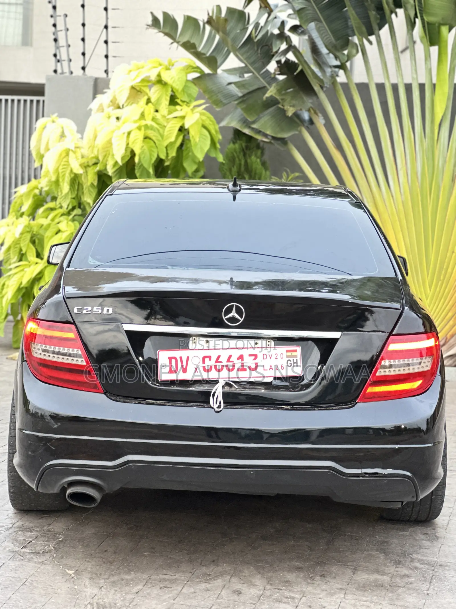 Mercedes-Benz C250 2014 Black