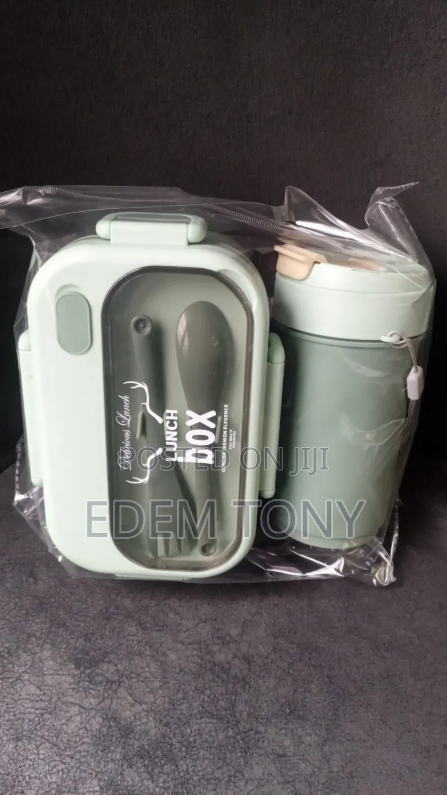 Plastic Lunch Box Matching Sipper Cup Set
