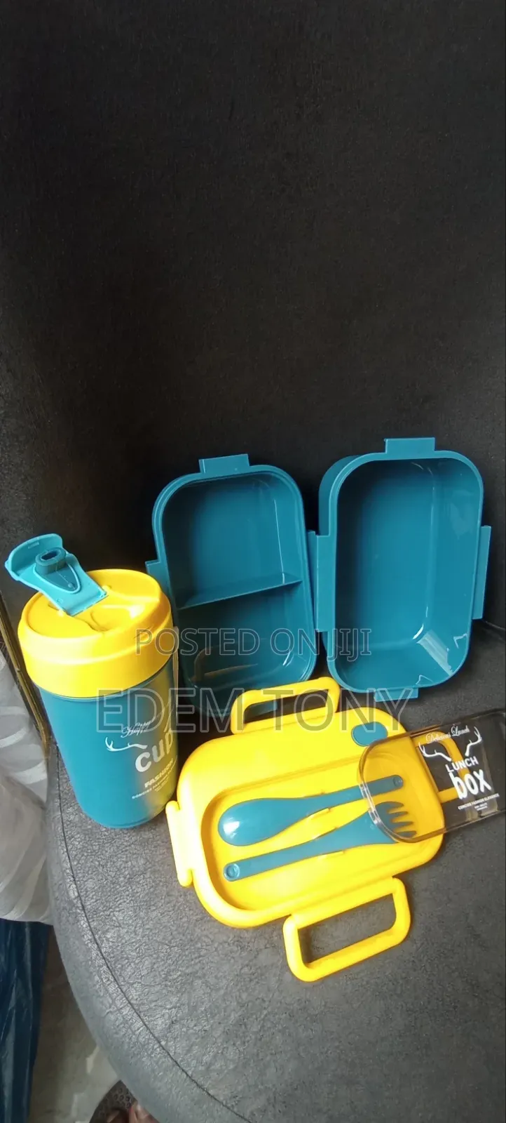 Plastic Lunch Box Matching Sipper Cup Set
