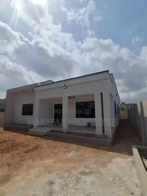 3bdrm House in Kasoa for sale