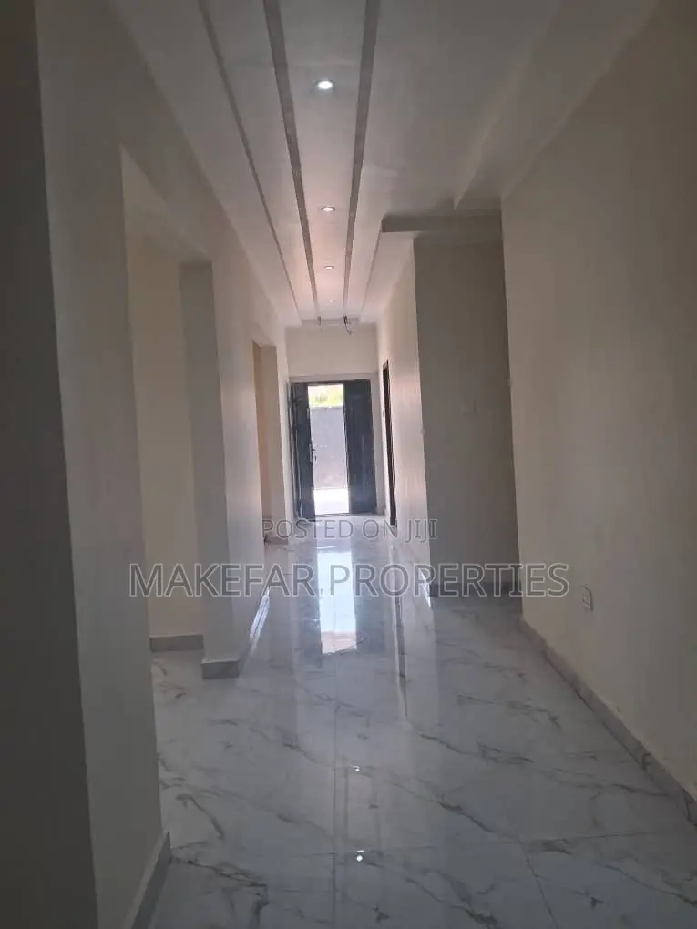 3bdrm House in Kasoa for sale